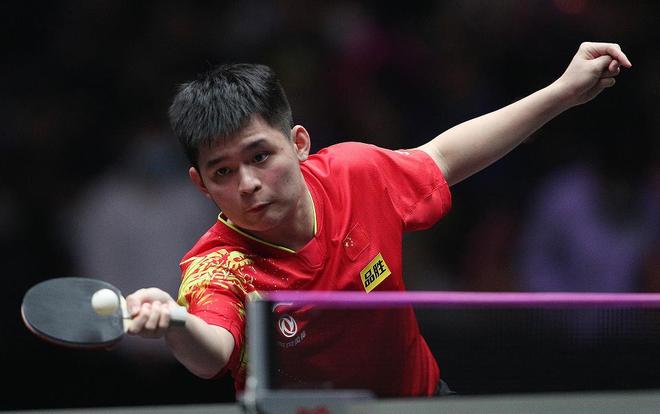 让科莫具备 让科莫具备